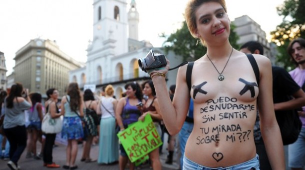 DERECHO A SER MUJER