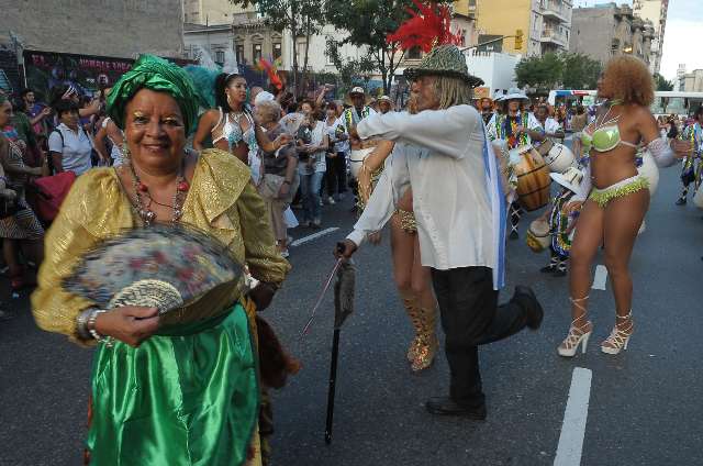 CARNAVAL AFRODESCENDIENTE EN SAN TELMO