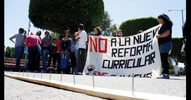 REFORMA CURRICULAR EN COLEGIOS SECUNDARIOS