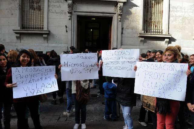 DERECHO A UNA VIVIENDA DIGNA