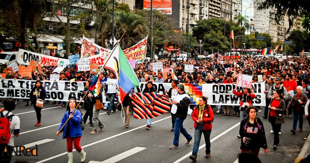 “¡LA TIERRA ES NUESTRA VIDA!”