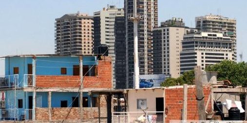 CRECIENTE DÉFICIT HABITACIONAL EN LA CIUDAD.