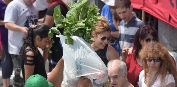 FERIA DE PRODUCTORES EN PLAZA DE MAYO