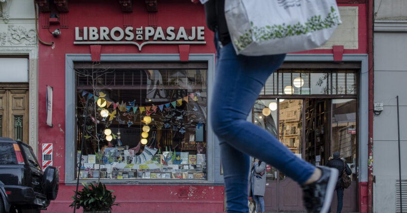 LIBRERÍAS QUE APUESTAN A SEGUIR EN PIE