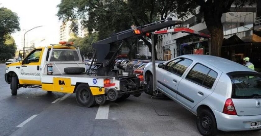 PRESIONADO POR EL FRENTE ANTI-GRUAS EL GOBIERNO PORTEÑO SE HARÁ CARGO DEL SERVICIO DE ACARREOS