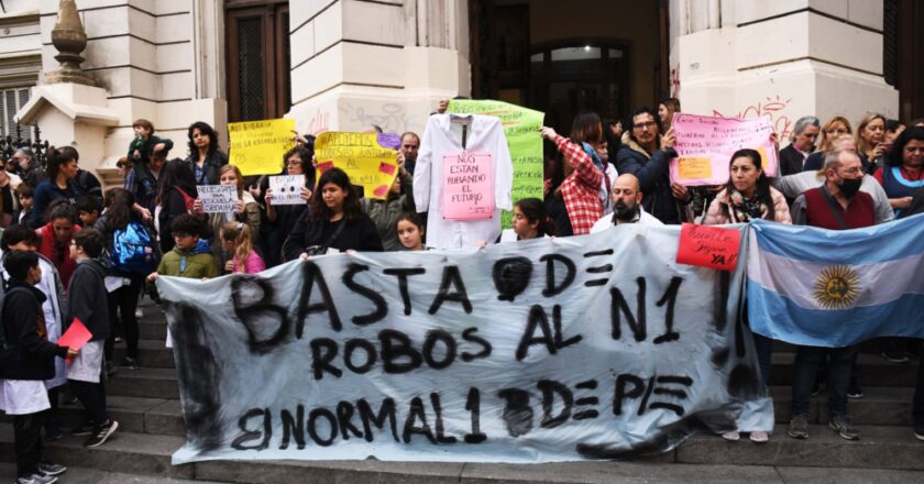 ROBOS Y VANDALIZACIÓN EN LAS ESCUELAS PÚBLICAS PORTEÑAS