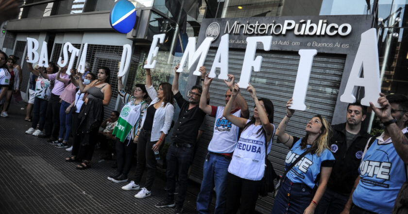 ORGANIZACIONES POLÍTICAS, SOCIALES Y GREMIALES EXIGEN JUICIO POLITICO A D’ALESSANDRO Y A MAHIQUES