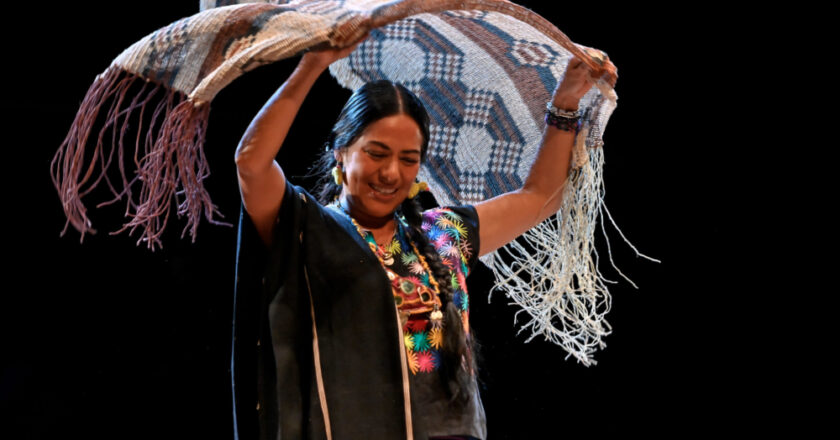 LILA DOWNS EN EL CICLO ENCUENTROS EN LA BALLENA