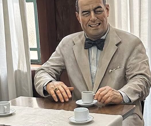 CIERRAN EL BAR «UN CAFÉ CON PERÓN»
