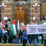 CONTRA LA PRIVATIZACIÓN DEL AGUA: ABRAZO A AySA
