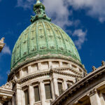 AJUSTE PERPETUO O CARICATURA