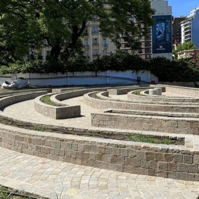 UN ESPACIO PARA LA LECTURA AL AIRE LIBRE
