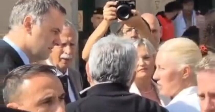 FUERTE PROTESTA DE ATE DURANTE LA VISITA DE ADORNI AL MALBRÁN