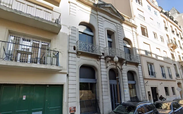 LA JUSTICIA FRENÓ LA DEMOLICIÓN DE UNA ANTIGUA CASONA EN AVENIDA ALVEAR