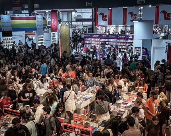 MÚSICA DEL COLÓN, MO YAN Y UN DEBATE SOBRE IA, EN LA FERIA DEL LIBRO