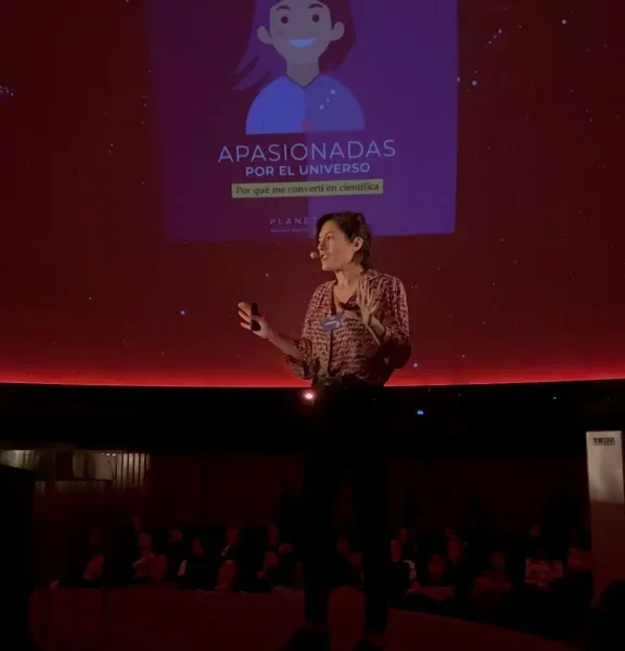 «APASIONADAS POR EL UNIVERSO»
