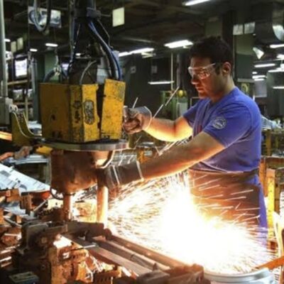 EL MERCADO LABORAL PORTEÑO BAJO PRESIÓN